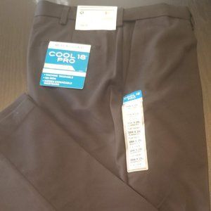 NWT Haggar Flat Front Classic Fit Dress Pants with shirt Gripper size 38x29